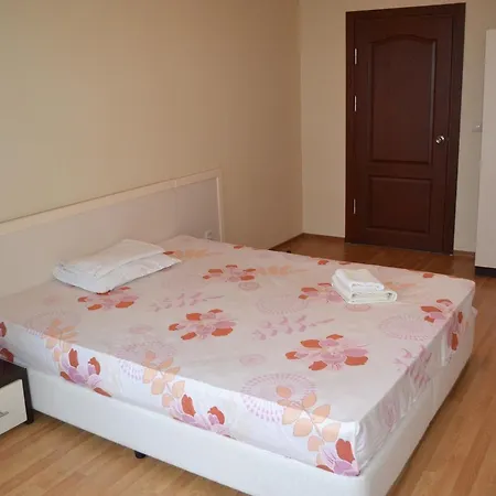 Sea View Iglika Апартхотел 2*