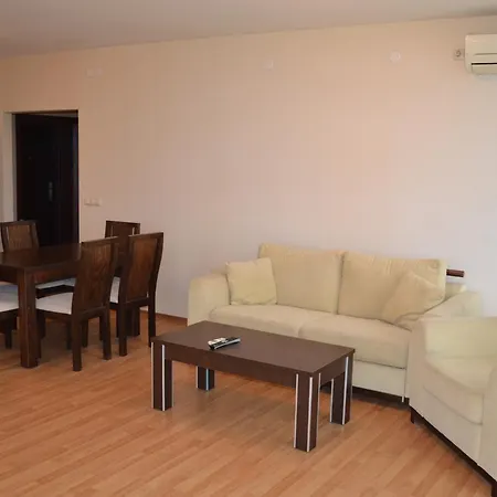 Апартхотел Sea View Iglika Златни пясъци