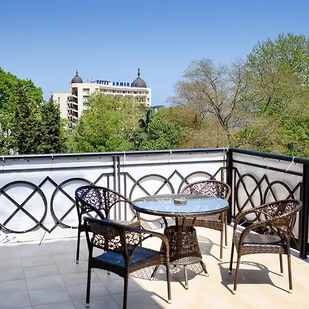 Апартхотел Sea View Iglika Златни пясъци