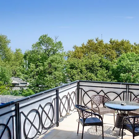 Sea View Iglika Апартхотел